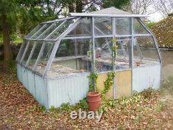 1960's HARTLEY BOTANIC LTD Green house