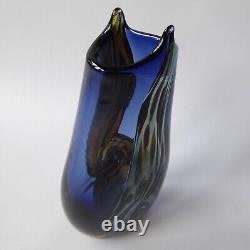 Allister Malcolm Vortex art glass blue swirl vase signed AM. Handmade cased 8.5