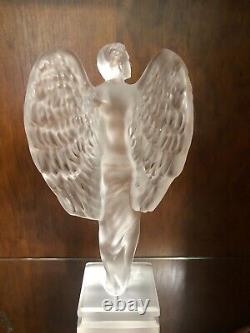 Beautiful Lalique Figure Rare