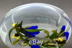CHRIS BUZZINI Blue Flowers Bouquet Art Glass Studio Paperweight, Apr 3.5Wx2.25H