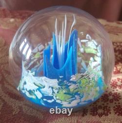 Caithness Scotland Art Glass Paperweight Impressions 69/750 Limited Edition
