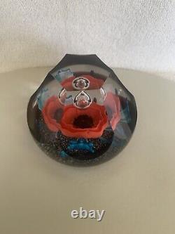 Caithness glass paperweight limited edition number 76 Of 200 Remembrance Poppy