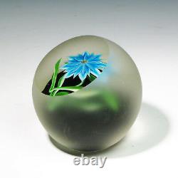 Correia Glass Paperweight BLUE FLOWER Limited Edition Nr. 17/200 Collectible