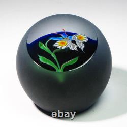 Correia Glass Paperweight BUTTERFLY & FLOWER Limited Edition Nr. 92/200