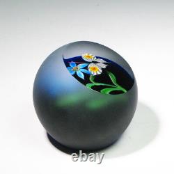 Correia Glass Paperweight BUTTERFLY & FLOWER Limited Edition Nr. 92/200