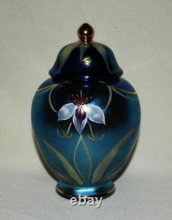 Fenton Connoisseur Collection Orchid Flower Ginger Jar Limited Edition Md106