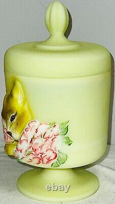 Fenton Glass 2015 Ltd Edition CHESSIE CAT BOX YELLOW CAT withFLOWERS 1/3 Burton