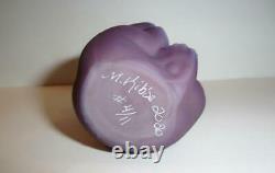 Fenton Glass Eggplant Purple Violets Pansies Bear Figurine Ltd Ed M Kibbe #4/11