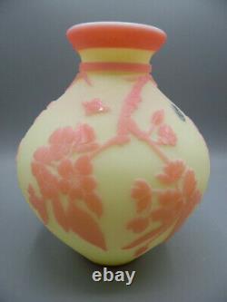 Fenton Limited Edition Sandcarved Cameo Burmese Sunset Floral Kelsey Bomkamp Bee