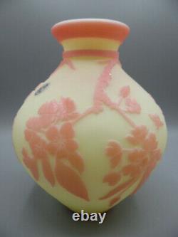 Fenton Limited Edition Sandcarved Cameo Burmese Sunset Floral Kelsey Bomkamp Bee