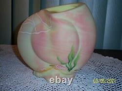 Fenton Nautillis Sea Shell Burmese Vase Frank Fenton Memorial Ltd. Ed. C. 2005