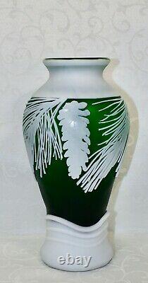 Fenton, Vase, Emerald Green Cameo Glass, Murphy / Bomkamp, Limited Edition