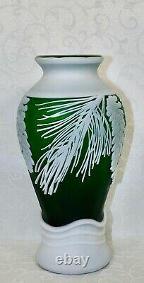 Fenton, Vase, Emerald Green Cameo Glass, Murphy / Bomkamp, Limited Edition