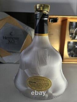 Hennessy XO Cognac Box with 2 Rocks Glasses & EMPTY Limited Edition Decanter