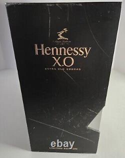 Hennessy XO Cognac Box with 2 Rocks Glasses & EMPTY Limited Edition Decanter