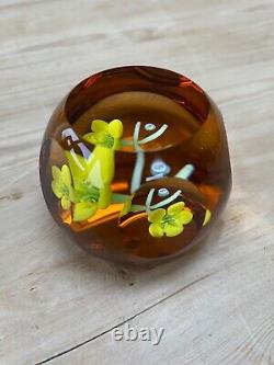 LIMITED EDITION No. 138 of 150 CAITHNESS'BUTTERCUP' GLASS PAPERWEIGHT