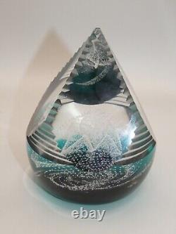 Limited Edition Caithness Art Glass Paperweight Pagoda Orchid 26 of 250