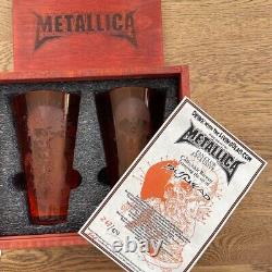 METALLICA / Limited edition Glass with serial number card included / Pushead