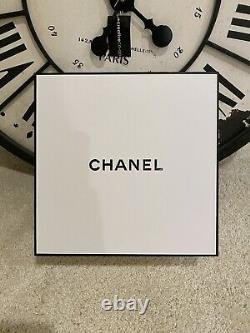 NEW Chanel Factory No. 5 Leau Glass Limited Edition Water Bottle & Gift