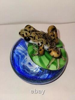 Orient & Flume Limited Edition Art Glass Signed Paperweight Smallhouse 258/500
