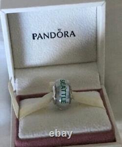 Pandora Seattle Looking Glass Murano No 790921 Limited Edition Very Rare Retired