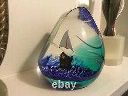 RARE FACET LIMITED EDITION CAITHNESS MAGNUM paperweight WE ARE SAILING 32/75