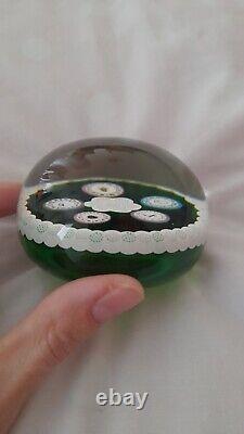 Rare L. E. PERTHSHIRE Millefiori Christmas Silhouettes 1981 Paperweight