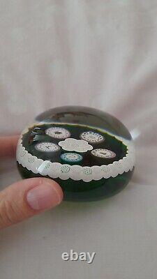 Rare L. E. PERTHSHIRE Millefiori Christmas Silhouettes 1981 Paperweight