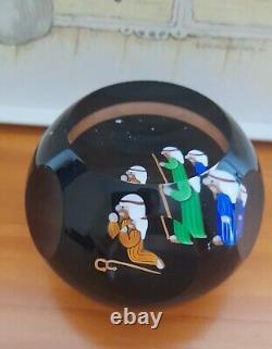 Rare L. E. PERTHSHIRE Three Kings/Three Wise Men Christmas Paperweight 1988