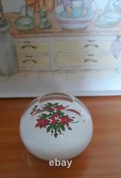 Rare Limited Edition PERTHSHIRE CHRISTMAS POINSETTIA & HOLLY -1989 Paperweight