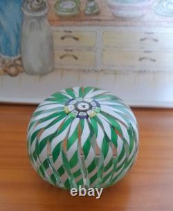 Rare Limited Edition PERTHSHIRE CHRISTMAS ROBIN 1974 Paperweight