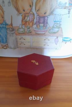 Rare Limited Edition PERTHSHIRE DAMSON PLUM 1977 Paperweight