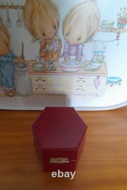 Rare Limited Edition PERTHSHIRE DAMSON PLUM 1977 Paperweight