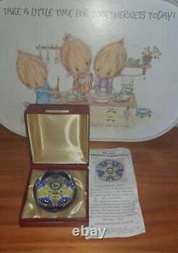 Rare Limited Edition PERTHSHIRE THE NATIVITY SCENE 1993 Paperweight & Leaflet