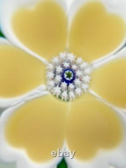 Saint Louis'Yellow and White Flower' Ltd Ed 250 in 1987