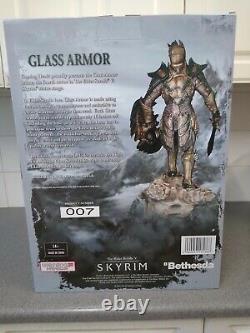 Skyrim Glass Armour Limited Edition Statue Gaming Headz