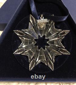 Swarovski 2003 Christmas Snowflake/ Star Boxed