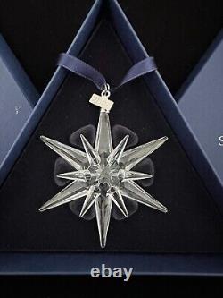 Swarovski 2005 Christmas Ornament 680502 Box + Coa