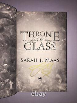 Throne of Glass Sarah J. Maas OG Cover Signed(Stamp) 1st Ed Hardcover