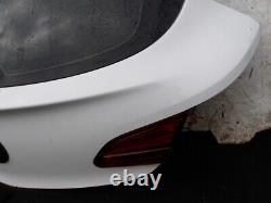 Vauxhall Astra Gtc Limited Edition 09-16 Tailgate White Gaz 40r Dent +scratches