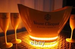 Veuve Clicquot Led New Champagne New Ice Bucket + 6 Veuve Free Flutes