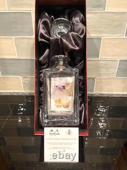 DECANTEUR CARRE EN CRISTAL FINS ROYAL BRIERLEY POUR LE 90E ANNIVERSAIRE DE LA REINE PAR NICK DAVEY