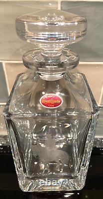 DECANTEUR CARRE EN CRISTAL FINS ROYAL BRIERLEY POUR LE 90E ANNIVERSAIRE DE LA REINE PAR NICK DAVEY