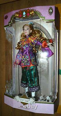 Disney Store Alice Through The Looking Glass 17 Limited Edition Doll In Wonderl