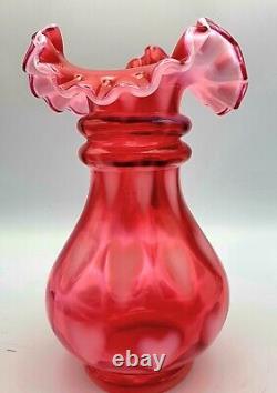 Édition limitée Fenton Handcrafted Cranberry Opalescent, motif optique en forme de cœur #48