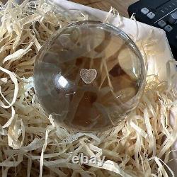 Édition limitée 'Glass Globe Paperweight 2022' de Jean Marie Massaud