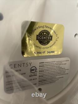 Édition limitée Scentsy 2023 Chauffe-savon Bonhomme de neige tourbillonnant avec Ornament Nouveau dans la boîte