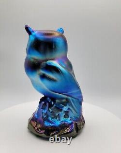 Fenton Irritant Art Glass Owl Cobalt Blue Base Edition Limitée Favrene Glass