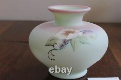 Fenton Vase Lotus Mist Birman #299 De 1950