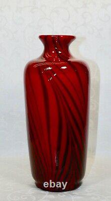Fenton, Vase, Ruby Glass With Black Threads, Dave Fetty, Édition Limitée